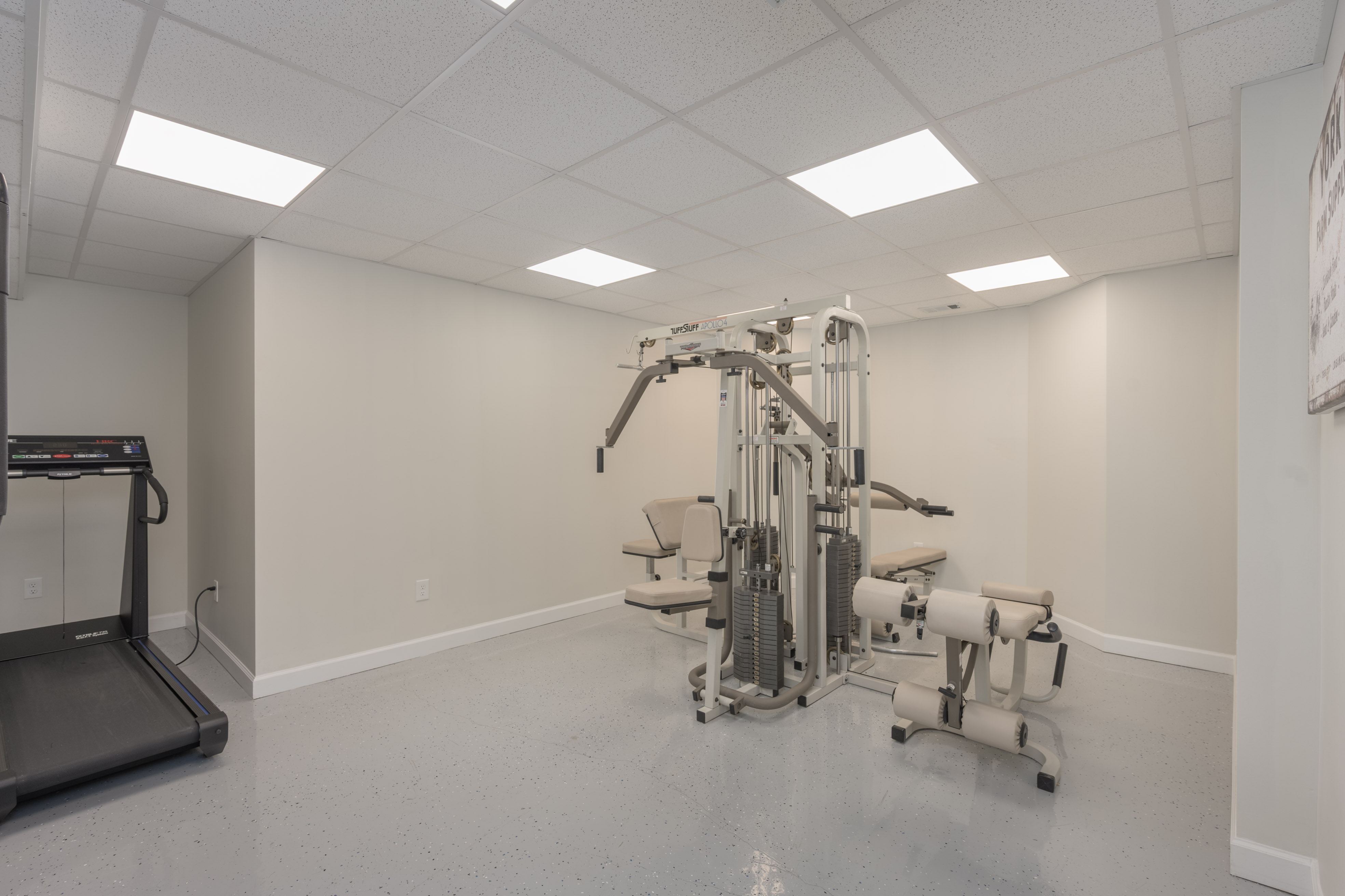 1021 Ridge Terrace image 56